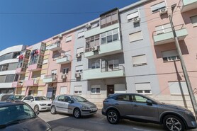 Apartamento T3 - Alto do Seixalinho, Barreiro, Set�bal - Miniatura: 15/16
