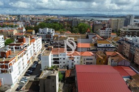 Moradia T5 - Barreiro, Barreiro, Setúbal - Miniatura: 37/43