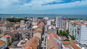 Moradia T3 - Barreiro, Barreiro, Set�bal - Miniatura: 31/34
