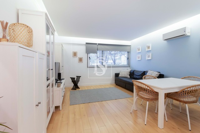 Apartamento T2 - Santo Ant�nio da Charneca, Barreiro, Set�bal - Imagem grande