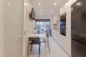 Apartamento T2 - Santo Ant�nio da Charneca, Barreiro, Set�bal - Miniatura: 4/13