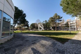 Apartamento T2 - Santo Ant�nio da Charneca, Barreiro, Set�bal - Miniatura: 13/13