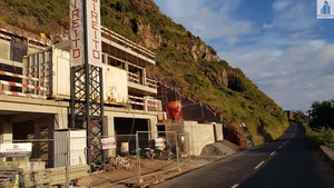 Moradia T3 - Arco da Calheta, Calheta (Madeira), Ilha da Madeira - Miniatura: 2/8