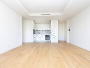 Apartamento T2 - S�o Domingos de Benfica, Lisboa, Lisboa - Miniatura: 3/9