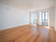 Apartamento T1 - S�o Vicente, Lisboa, Lisboa - Miniatura: 1/9