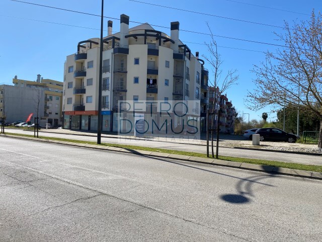 Comércio - Nossa Senhora de Fátima, Entroncamento, Santarém - Imagem grande