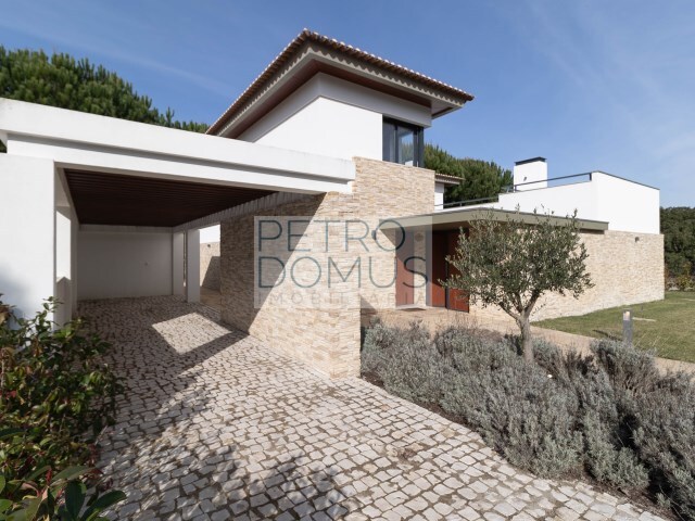 Moradia T4 - Fernão Ferro, Seixal, Setúbal - Imagem grande