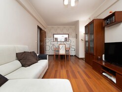 Apartamento T2 - guas Livres, Amadora, Lisboa