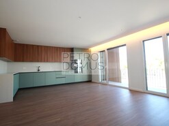 Apartamento T2 - Parceiros, Leiria, Leiria
