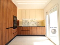 Apartamento T2 - Almada, Almada, Set�bal