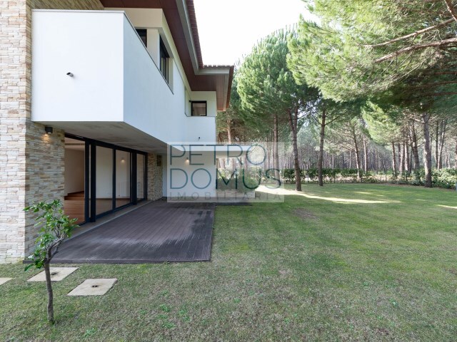 Moradia T4 - Fern�o Ferro, Seixal, Set�bal - Imagem grande