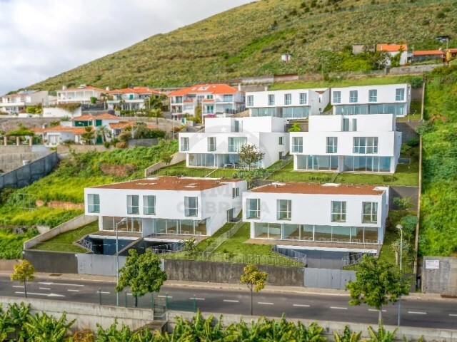 Moradia T3 - São Martinho, Funchal, Ilha da Madeira - Imagem grande