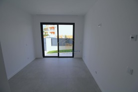 Moradia T4 - N�o Definido, N�o Definido, N�o Definido - Miniatura: 9/49