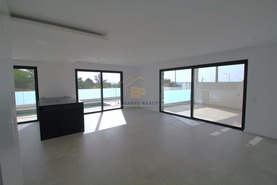 Moradia T4 - N�o Definido, N�o Definido, N�o Definido - Miniatura: 12/49