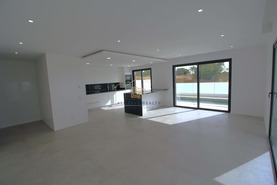 Moradia T4 - N�o Definido, N�o Definido, N�o Definido - Miniatura: 13/49