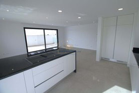 Moradia T4 - N�o Definido, N�o Definido, N�o Definido - Miniatura: 16/49