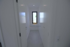 Moradia T4 - N�o Definido, N�o Definido, N�o Definido - Miniatura: 19/49