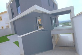 Moradia T3 - N�o Definido, N�o Definido, N�o Definido - Miniatura: 2/37