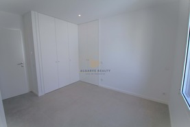 Moradia T3 - N�o Definido, N�o Definido, N�o Definido - Miniatura: 18/37