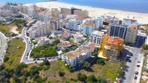 Apartamento T2 - Praia da Rocha, Portim�o, Faro (Algarve)