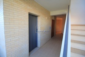 Apartamento T2 - Praia da Rocha, Portim�o, Faro (Algarve) - Miniatura: 27/37