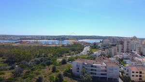 Apartamento T2 - Praia da Rocha, Portim�o, Faro (Algarve) - Miniatura: 34/37