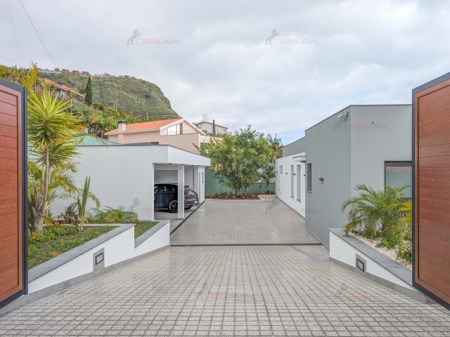 Moradia T3 - Arco da Calheta, Calheta (Madeira), Ilha da Madeira - Imagem grande