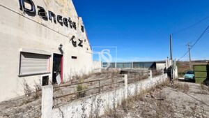 Loja T0 - Lourinh, Lourinh, Lisboa - Miniatura: 8/13