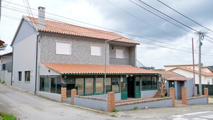 Moradia T3 - Caldas da Rainha, Caldas da Rainha, Leiria - Miniatura: 45/50