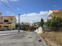 Moradia T5 - Laranjeiro, Almada, Set�bal - Miniatura: 9/21