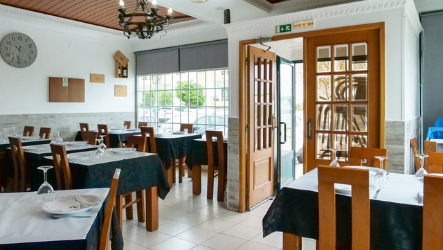Bar/Restaurante T1 - Santo Onofre, Caldas da Rainha, Leiria - Imagem grande