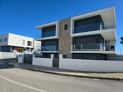 Moradia T4 - Charneca da Caparica, Almada, Set�bal