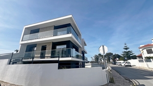 Moradia - Charneca da Caparica, Almada, Set�bal - Miniatura: 3/46