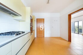 Apartamento T4 - Corroios, Seixal, Set�bal - Miniatura: 8/35