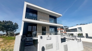 Moradia T4 - Charneca da Caparica, Almada, Set�bal - Miniatura: 10/46