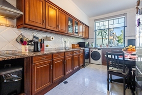 Apartamento - Rio Maior, Rio Maior, Santar�m - Miniatura: 12/22