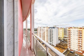 Apartamento T3 - Corroios, Seixal, Set�bal - Miniatura: 29/60
