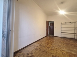 Apartamento T3 - Amora, Seixal, Set�bal - Miniatura: 4/13