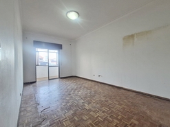 Apartamento T3 - Amora, Seixal, Set�bal - Miniatura: 6/13