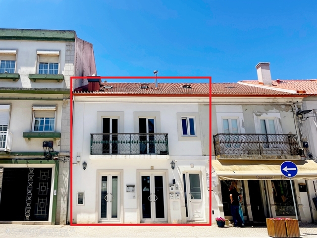 Pr�dio - Peniche, Peniche, Leiria - Imagem grande