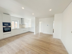 Apartamento T3 - Vale de Santar�m, Santar�m, Santar�m - Miniatura: 2/18