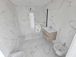 Apartamento T2 - Corroios, Seixal, Set�bal - Miniatura: 39/39