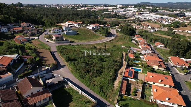 Terreno Rústico T0 - Vila de Cucujães, Oliveira de Azeméis, Aveiro - Imagem grande