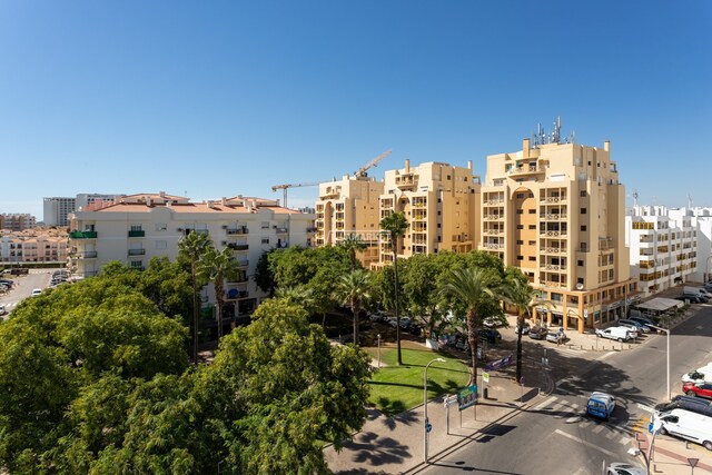 Apartamento T2 - Quarteira, Loul�, Faro (Algarve) - Imagem grande