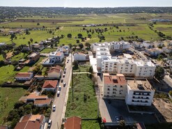 Moradia T3 - Algoz, Silves, Faro (Algarve) - Miniatura: 15/17