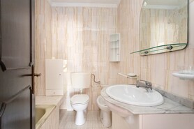 Apartamento T2 - Quarteira, Loul�, Faro (Algarve) - Miniatura: 13/26