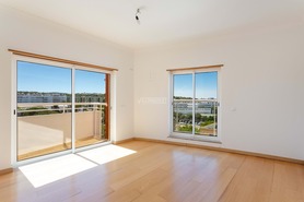 Apartamento T3 - Loul�, Loul�, Faro (Algarve) - Miniatura: 16/40