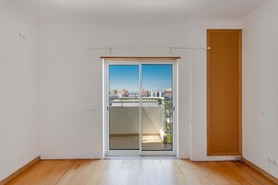 Apartamento T3 - Loul�, Loul�, Faro (Algarve) - Miniatura: 32/40