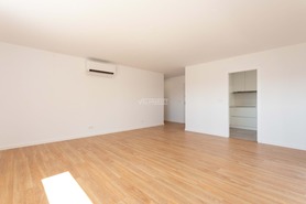 Apartamento T3 - Afonsoeiro, Montijo, Set�bal - Miniatura: 17/48