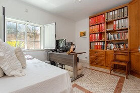 Moradia T5 - S�o Br�s de Alportel, S�o Br�s de Alportel, Faro (Algarve) - Miniatura: 34/50